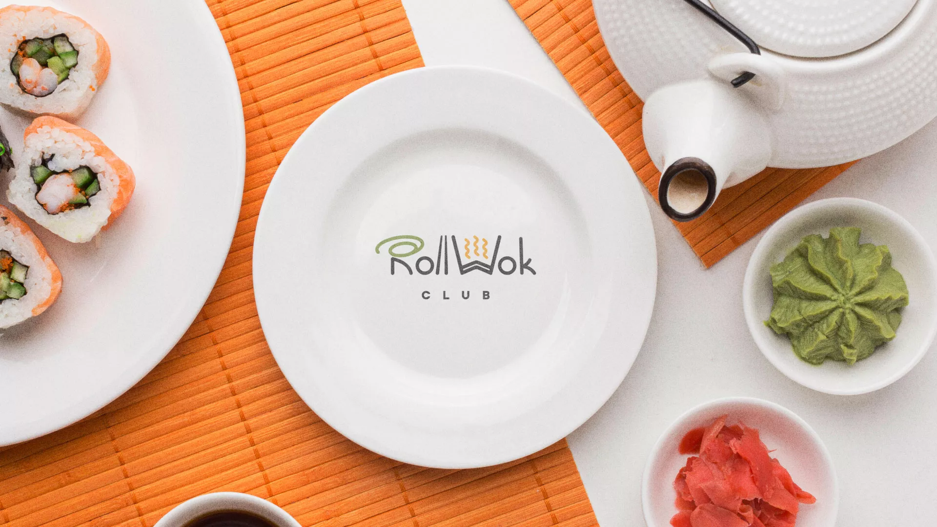 Разработка логотипа и фирменного стиля в Красном Холме для суши-бара «Roll Wok Club» Разработка логотипа и фирменного стиля в Красном Холме для суши-бара «Roll Wok Club»
